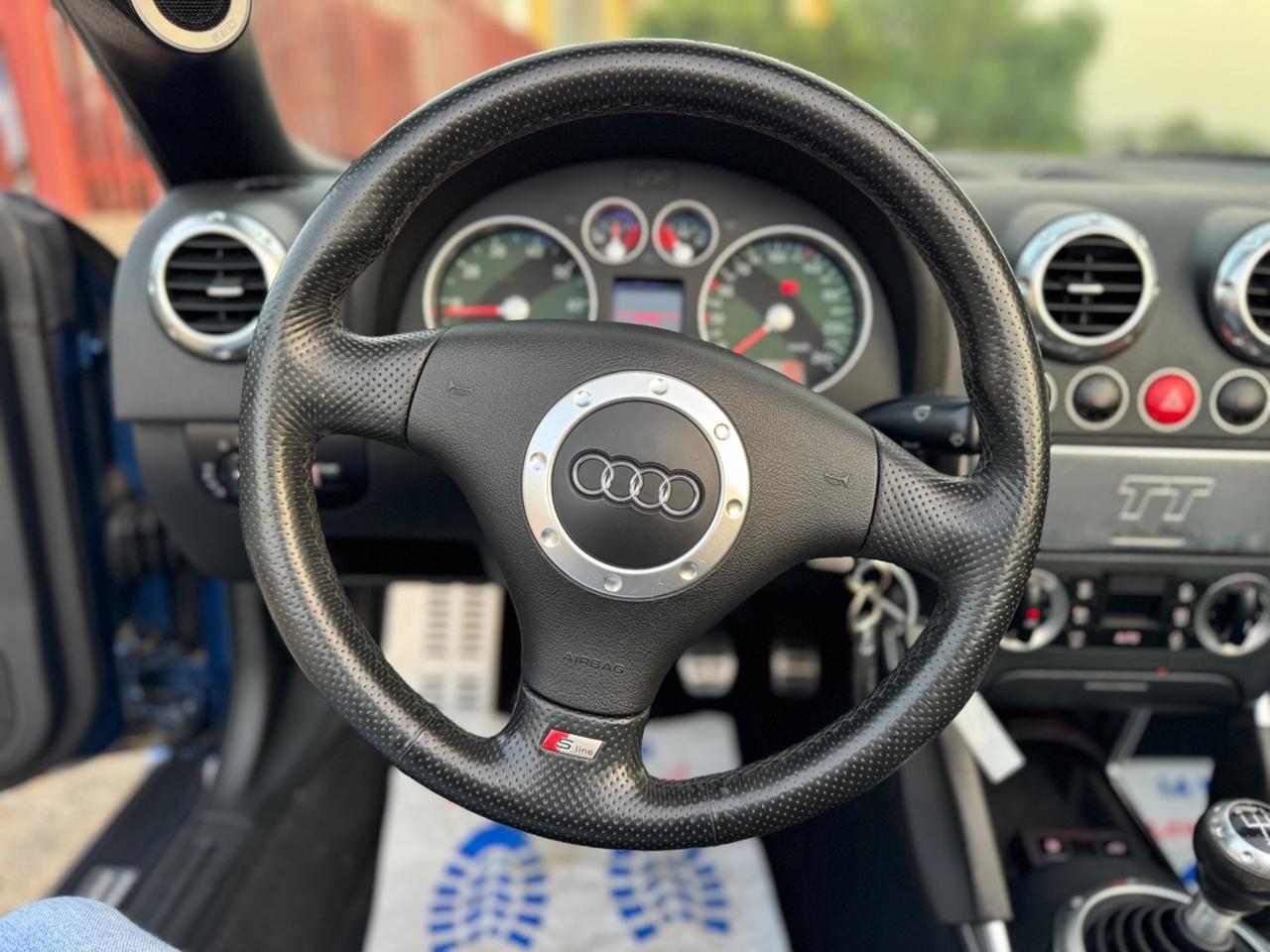 AUDI TT ROADSTER MK1 2.0 TURBO 185 CV