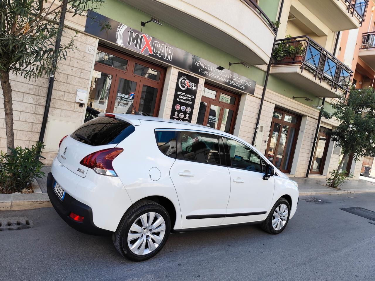 Peugeot 3008 1.6 HDi 115CV NAVI PERFETTA