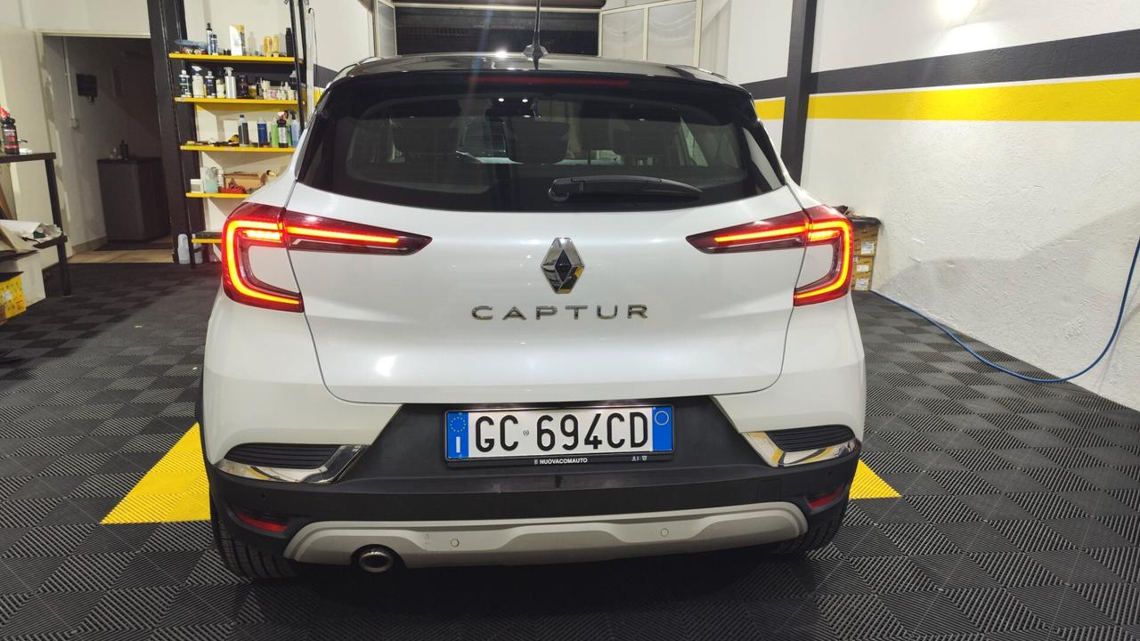 Renault Captur Blue dCi 95 CV Intens