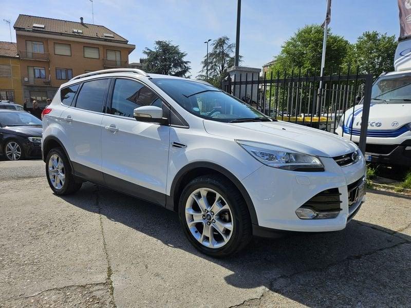 Ford Kuga 2.0 TDCi 150CV Pshift S&S AWD Titanium