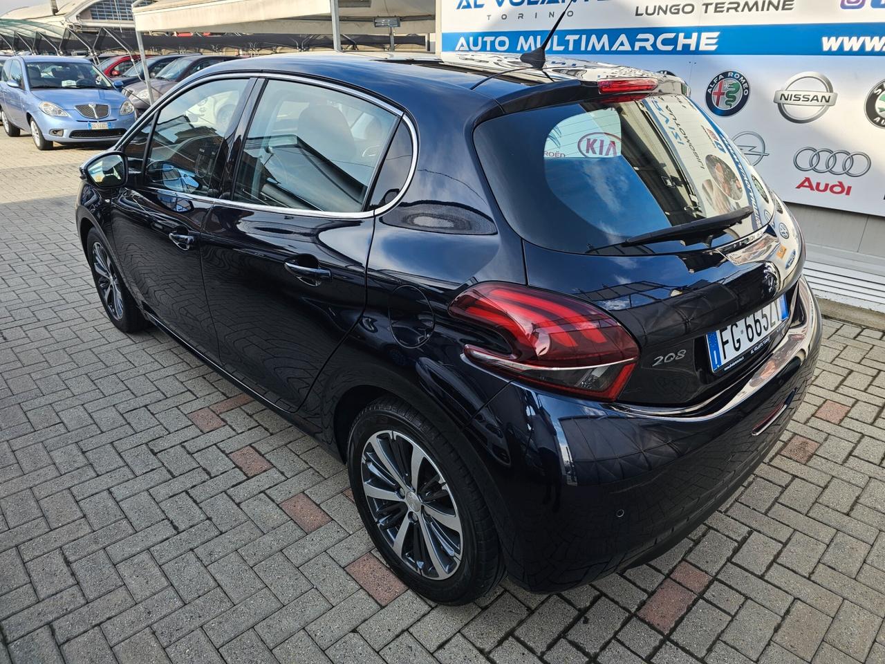 Peugeot 208 PureTech 82 5 porte Allure