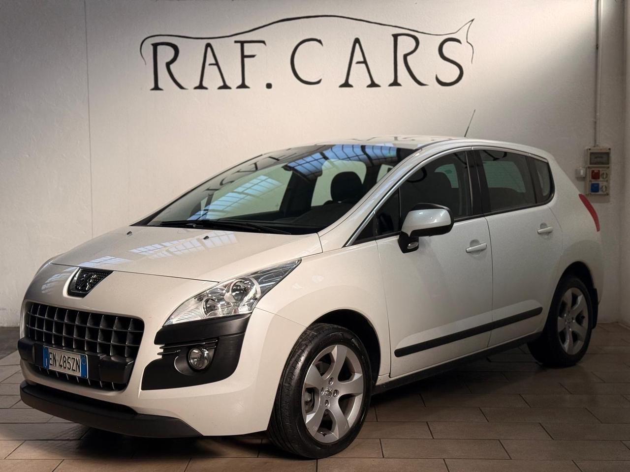 Peugeot 3008 1.6 HDi 115CV Business