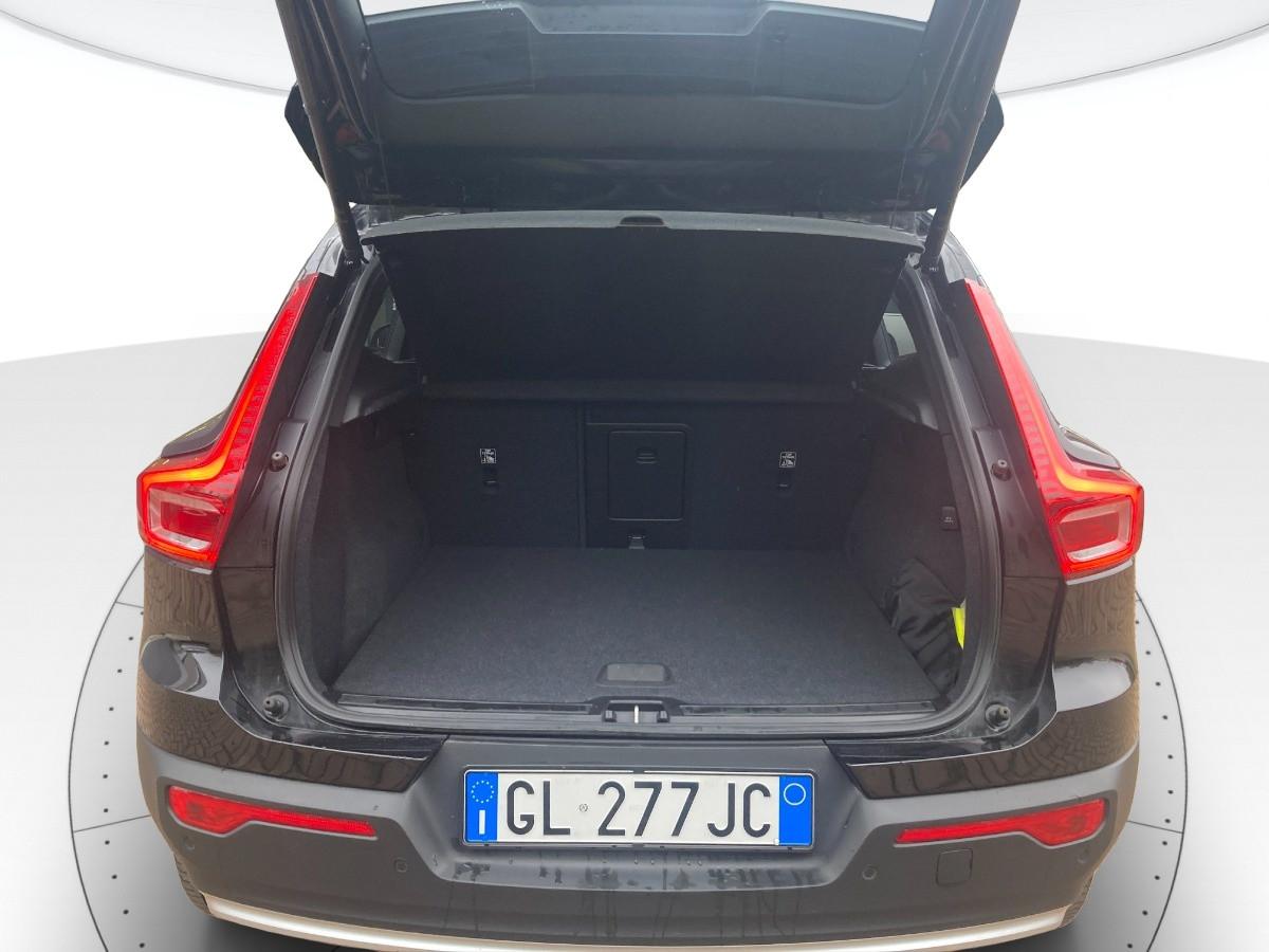 VOLVO XC40 1.5 t4 recharge phev Core auto