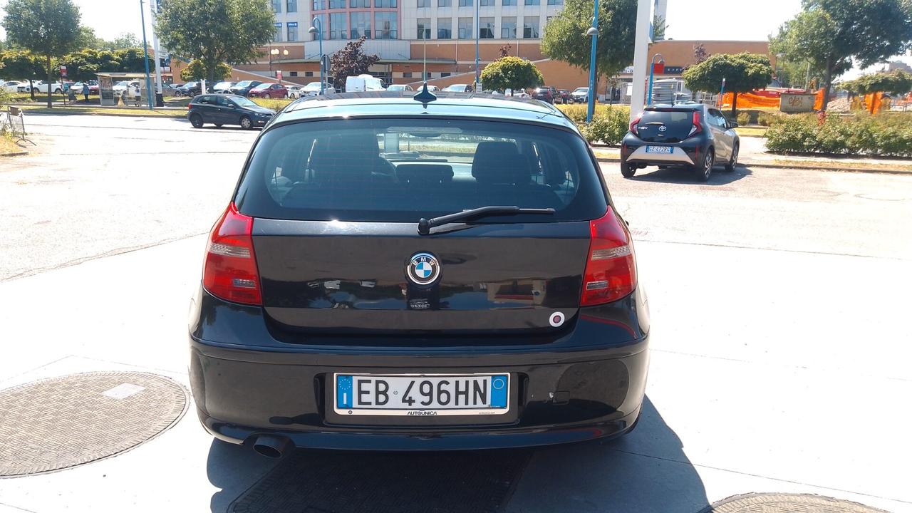Bmw 118 D 5 P ATTIVA 2010 EURO 5 A DPF