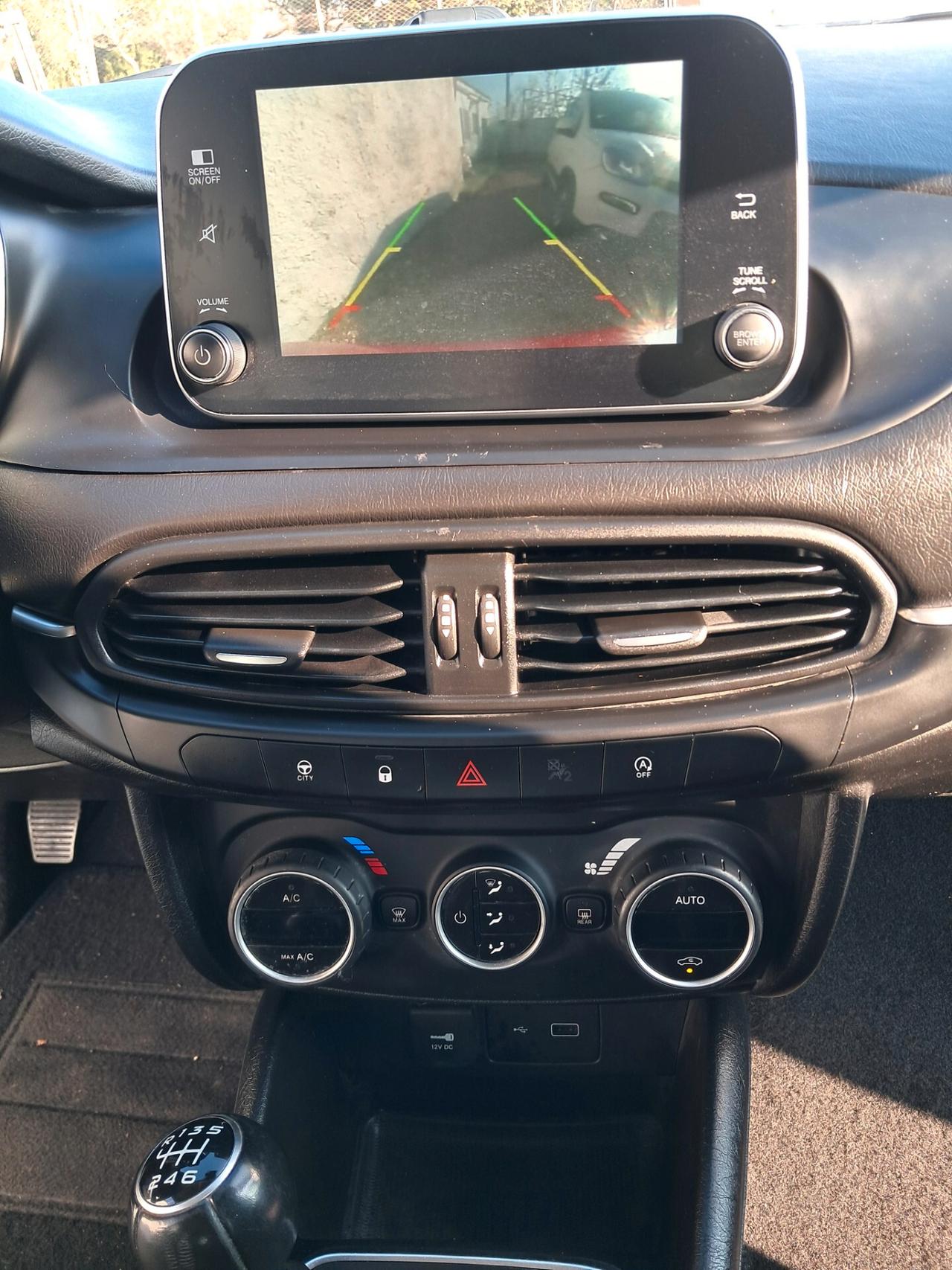 Fiat Tipo Lounge 1.6 Mjt 120cv