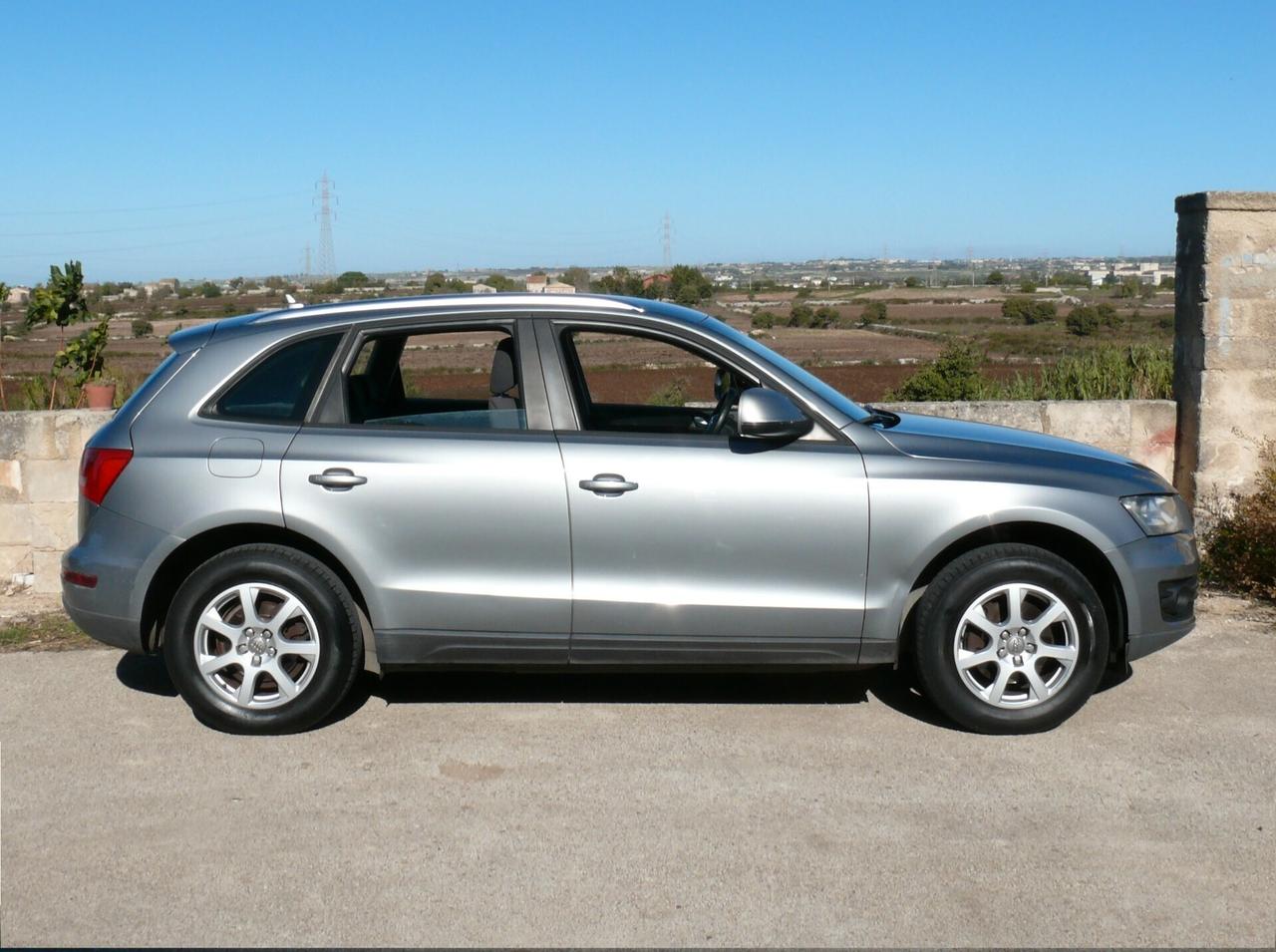 Audi Q5 2.0 TDI quattro (M1412)