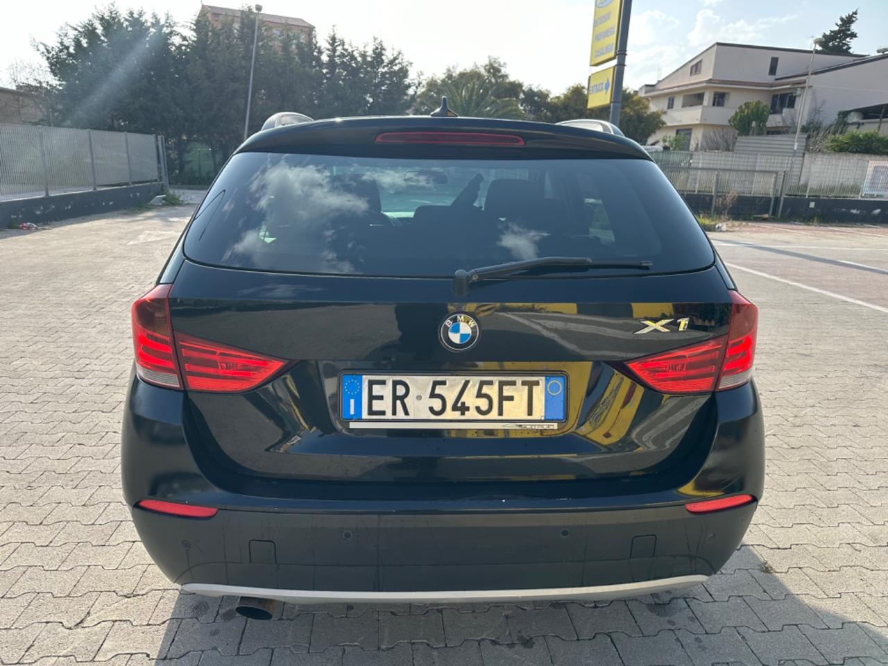 Bmw X1 sDrive20d Futura NAVI XENO 2011