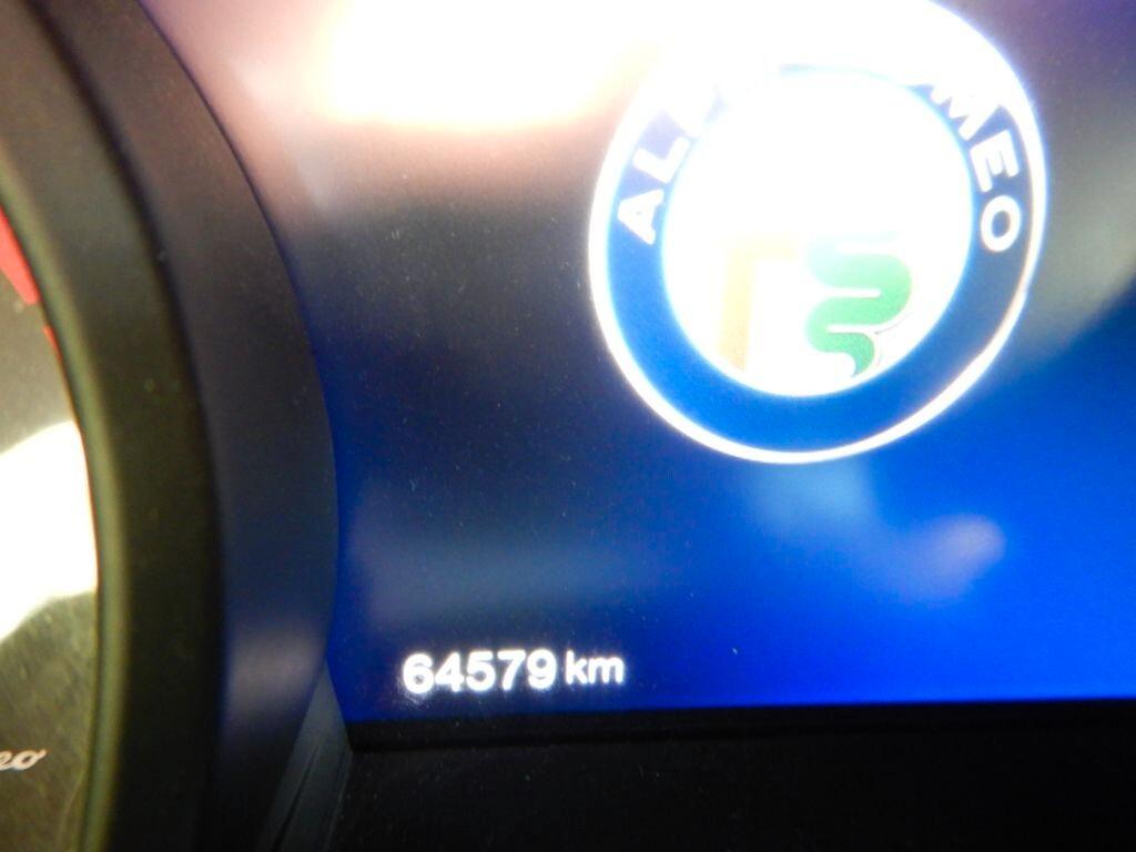 Alfa Romeo Stelvio 2.2 Turbodiesel 160 CV AT8 RWD Super Business