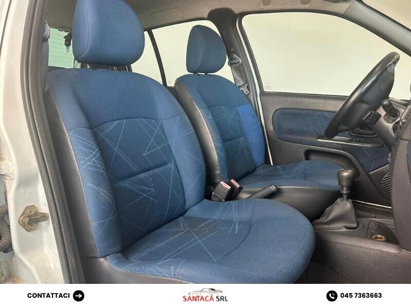 Renault Clio 1.5 Diesel 2002