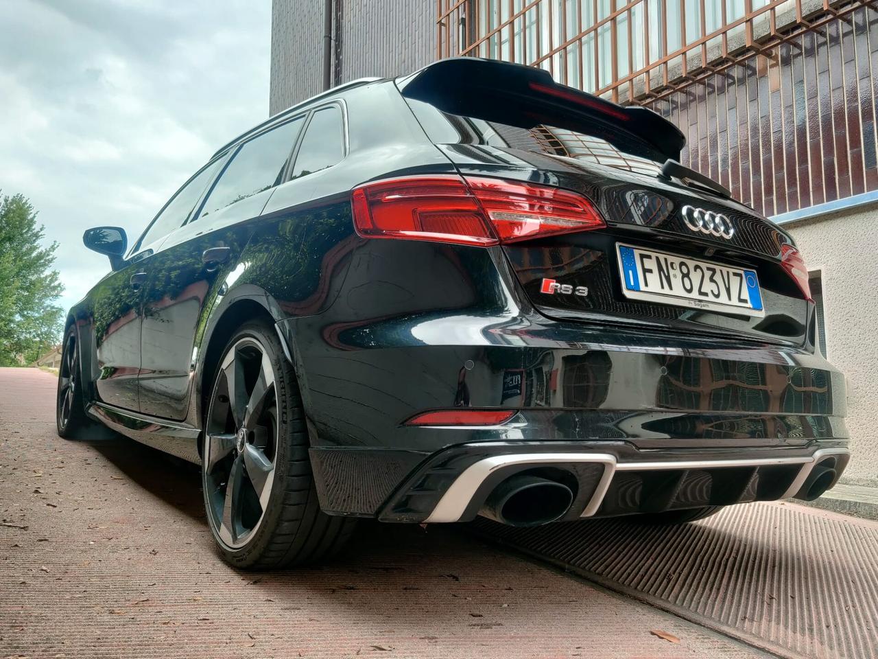 Audi A3 RS 3 SPB 2.5 TFSI quattro S tronic - CARBO