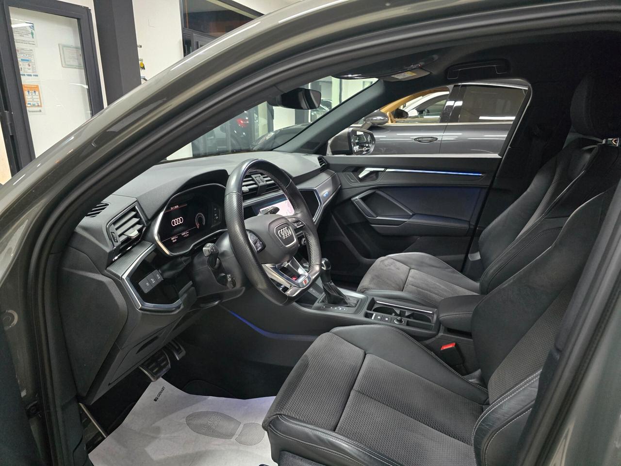 Audi Q3 SPB 35 TDI S tronic line