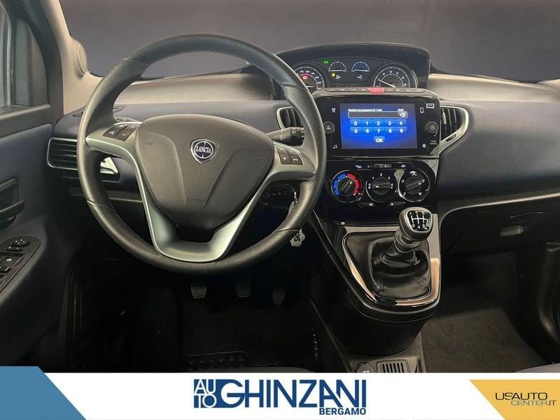 Lancia Ypsilon Ypsilon 1.0 FireFly 5 porte S&S Hybrid Platino