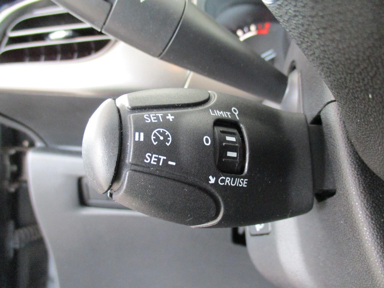 Citroen C3 PURETECH 82 EXCLUSIVE