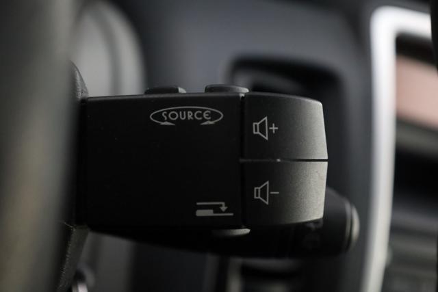 RENAULT Trafic 2.0 dCi/115 Passenger 8 Posti