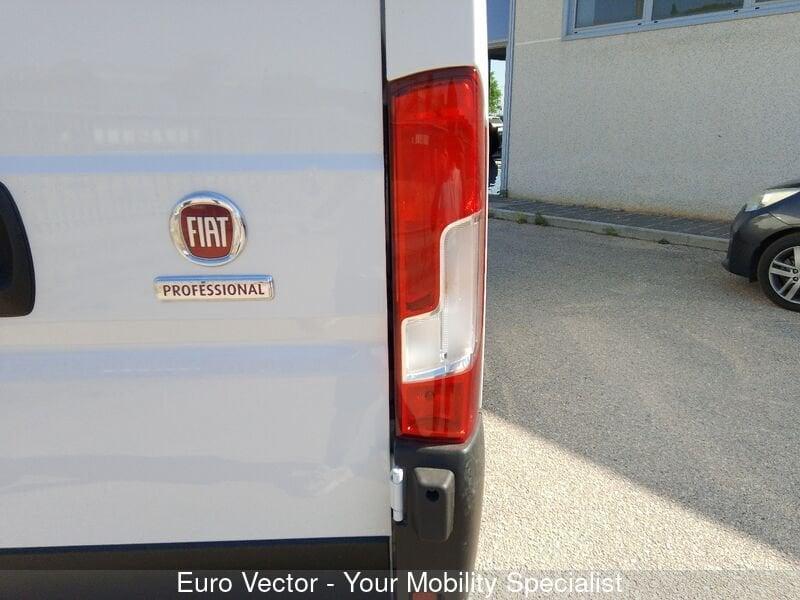 FIAT Ducato 35 2.2 Mjt 160CV PLM-TA Furgone