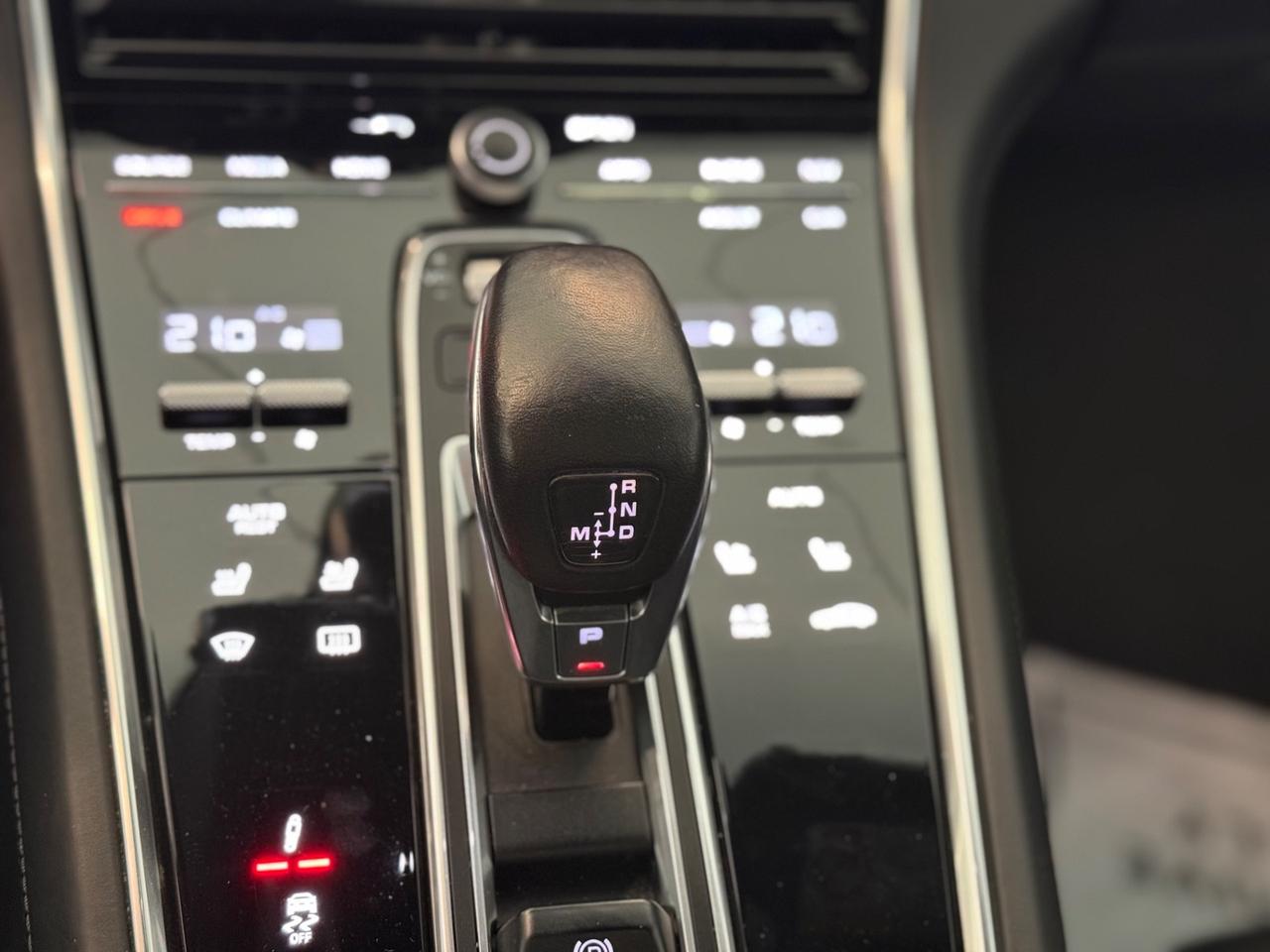 Porsche Panamera 4.0 Turbo