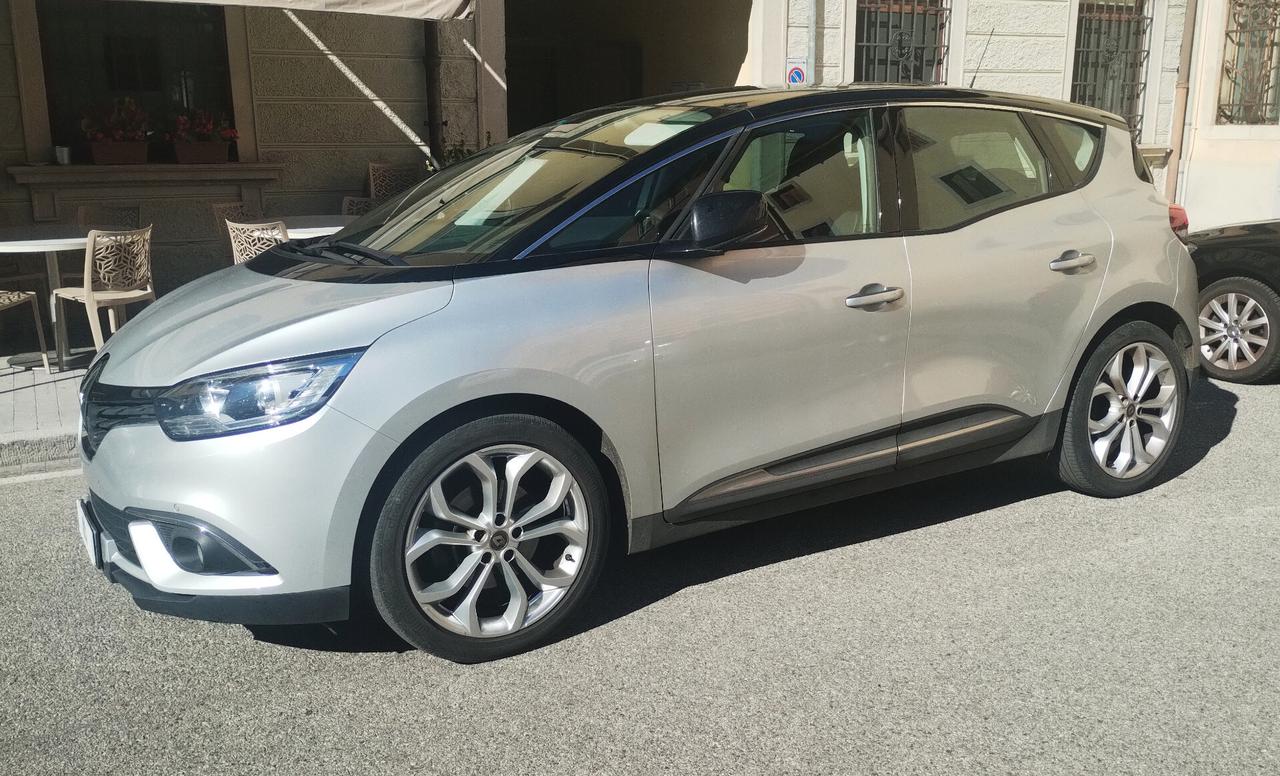Renault Scenic Scénic Blue dCi 120 CV Sport Edition2