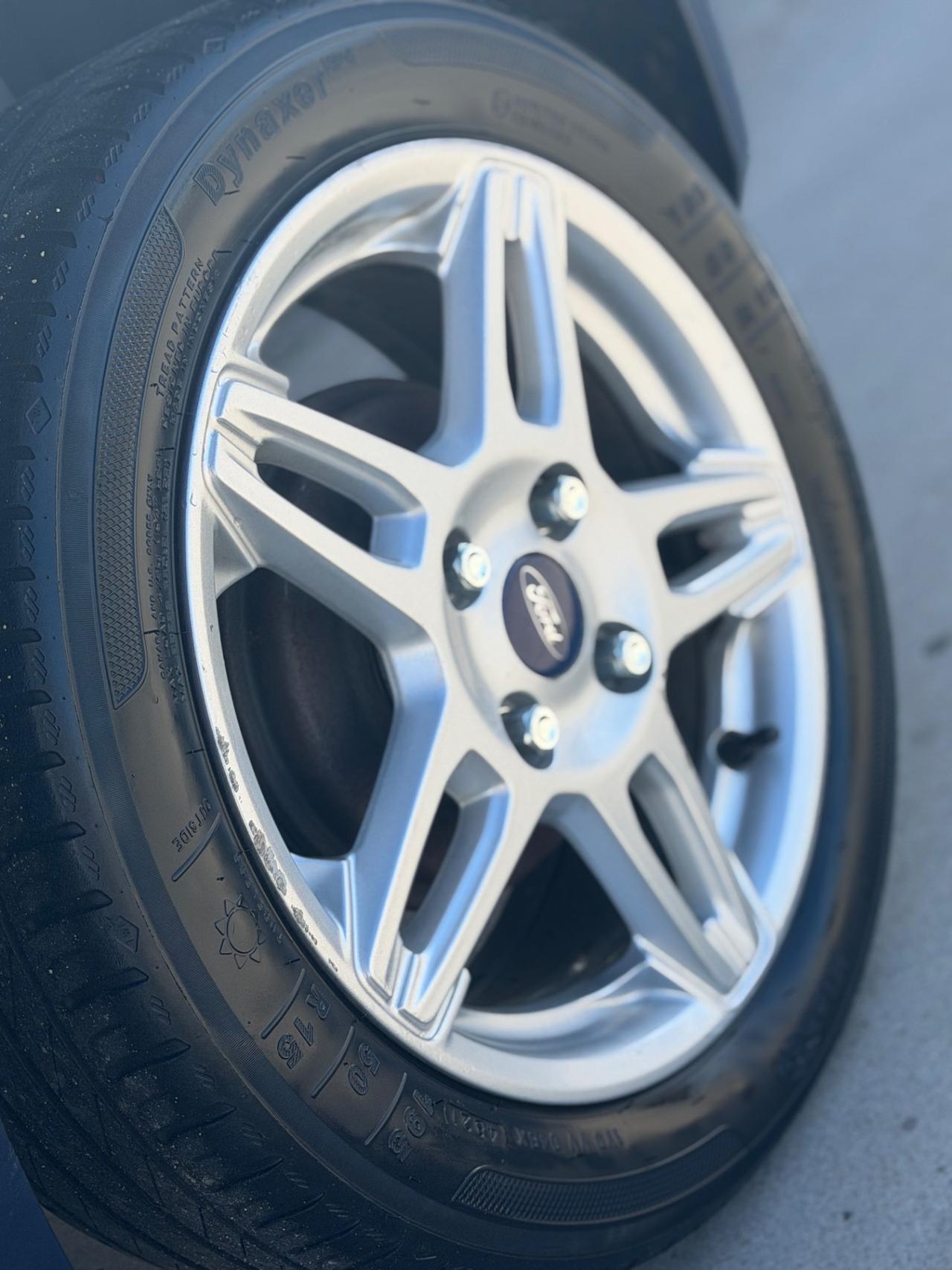 Ford FIESTA 1.4 GPL 2014 - TITANIUM