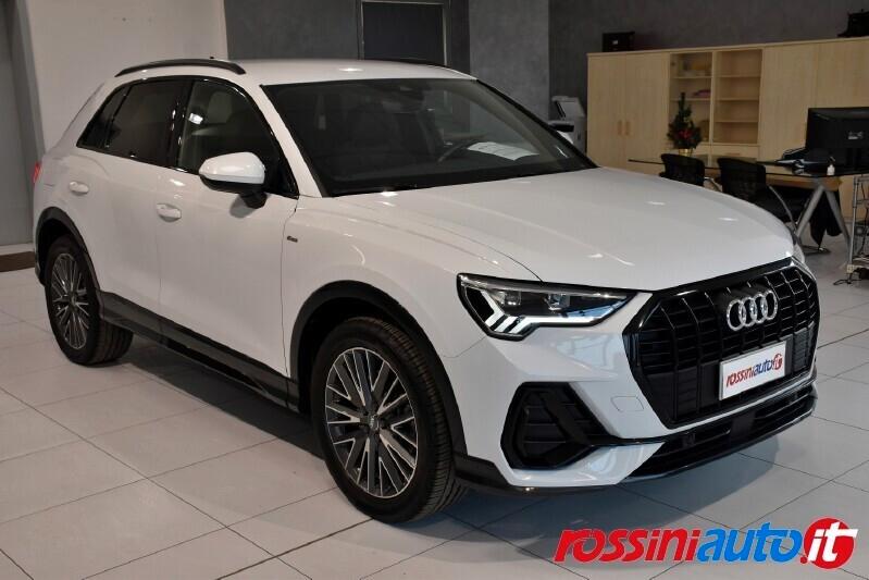 AUDI Q3 45 TFSIe 245 CV S-TRONIC S-LINE EDITION R19 RE