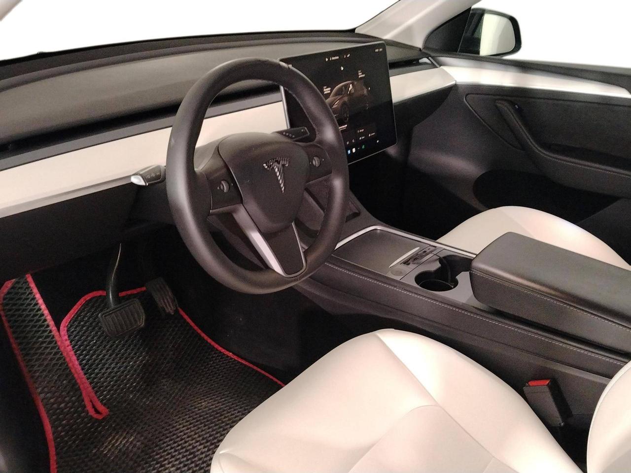Tesla Model Y Long Range Dual Motor awd