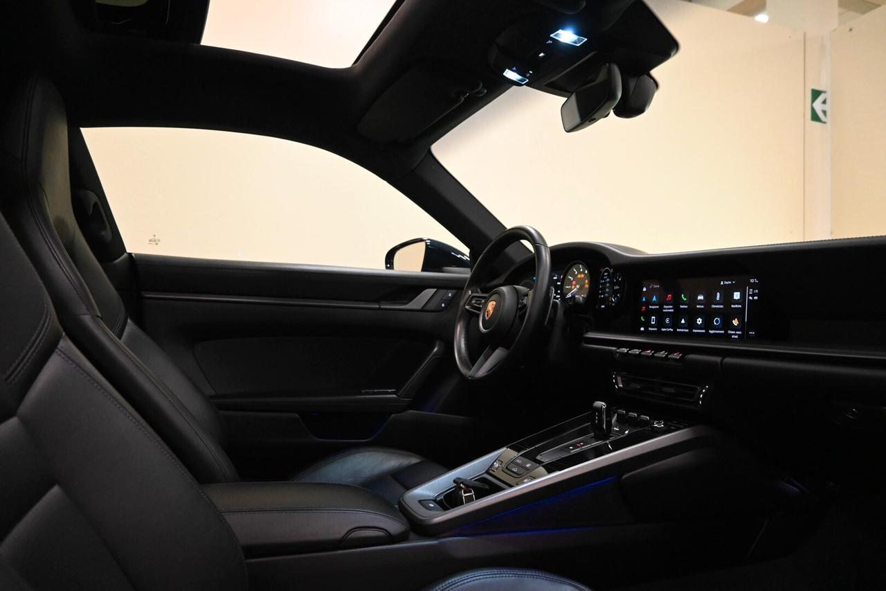 PORSCHE 911 (992) 911 Carrera