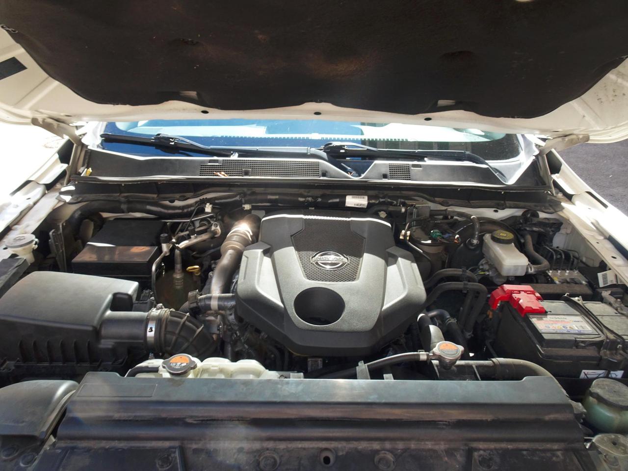 Nissan Navara 2.3 dCi 190 CV 4WD Double Cab N-Guard