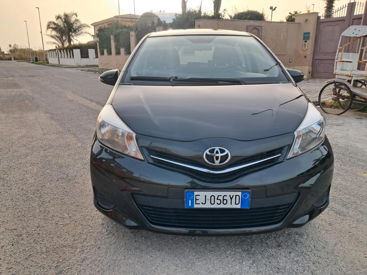 Toyota Yaris 1.0 5 porte Lounge