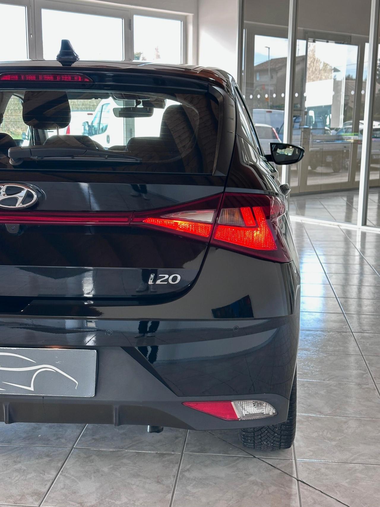 Hyundai i20 III 2022 1.2 mpi Connectline *UniProprietario *NeroMetallizzato*Cerchi inLega *AppleCarplay*Retr