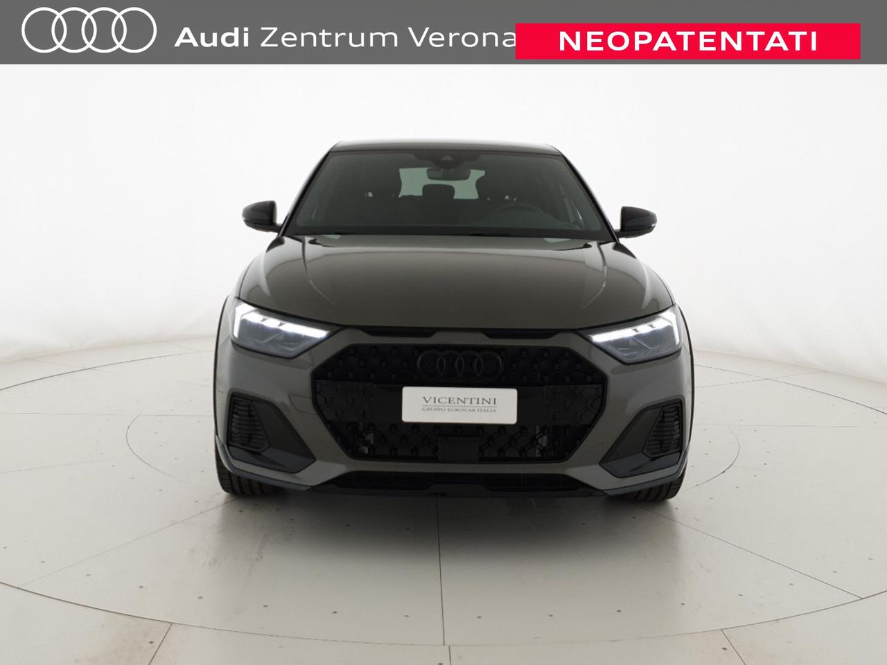 Allstreet 30TFSI 116CV S tronic Identity Contrast