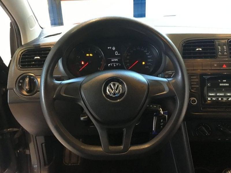 Volkswagen Polo 1.0 MPI TREND LINE 5P