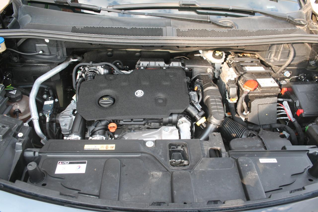 Peugeot 3008 BlueHDi 130 S&S EAT8 Allure Pack