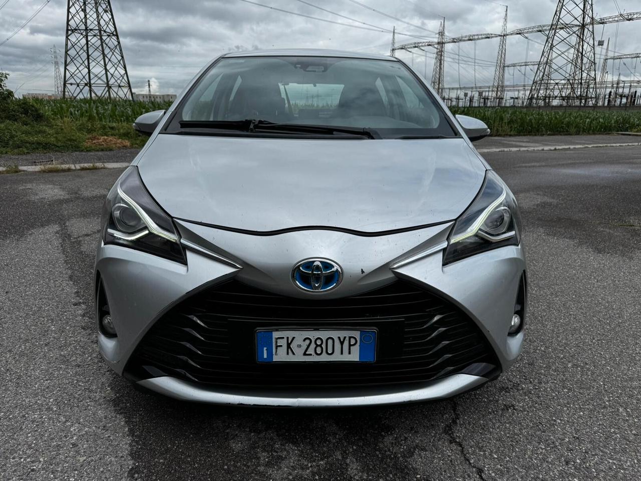 Toyota Yaris 1.5 Hybrid 5 porte Active