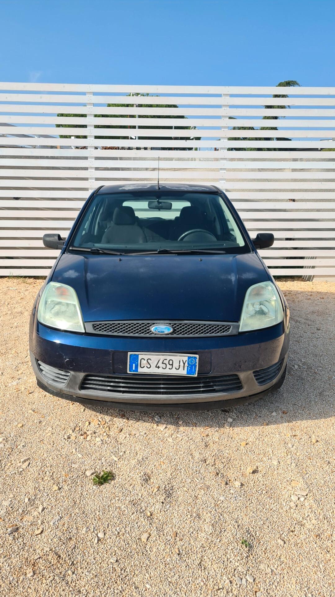 Ford Fiesta 1.2 16V 3p. Ambiente