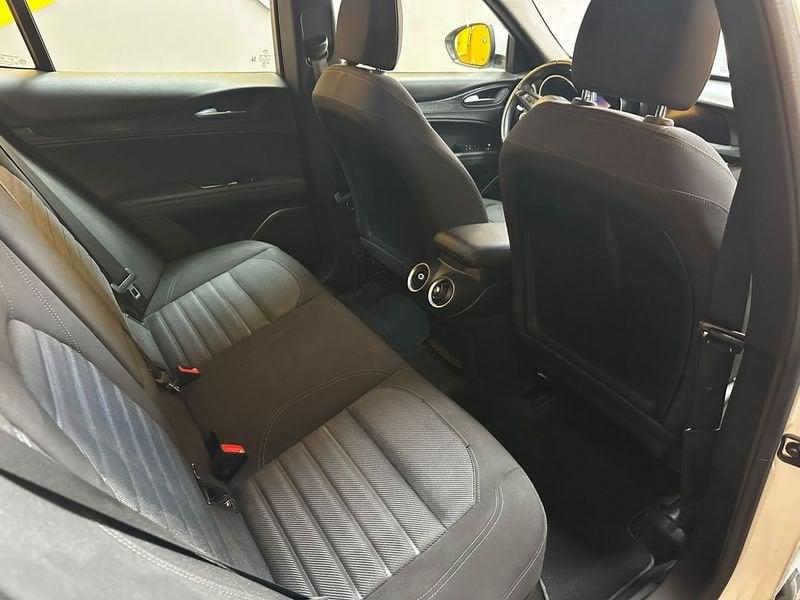 Alfa Romeo Stelvio Stelvio 2.2 t Super Business Q4 190cv auto PREZZO VERO