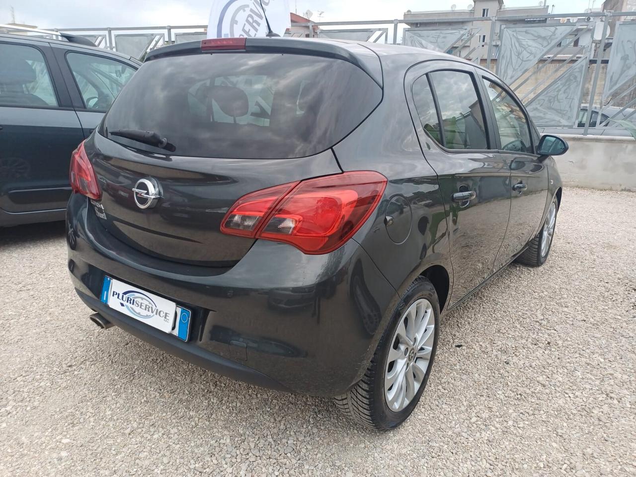 Opel Corsa GPL DI SERIE Pari al nuovo - 2018