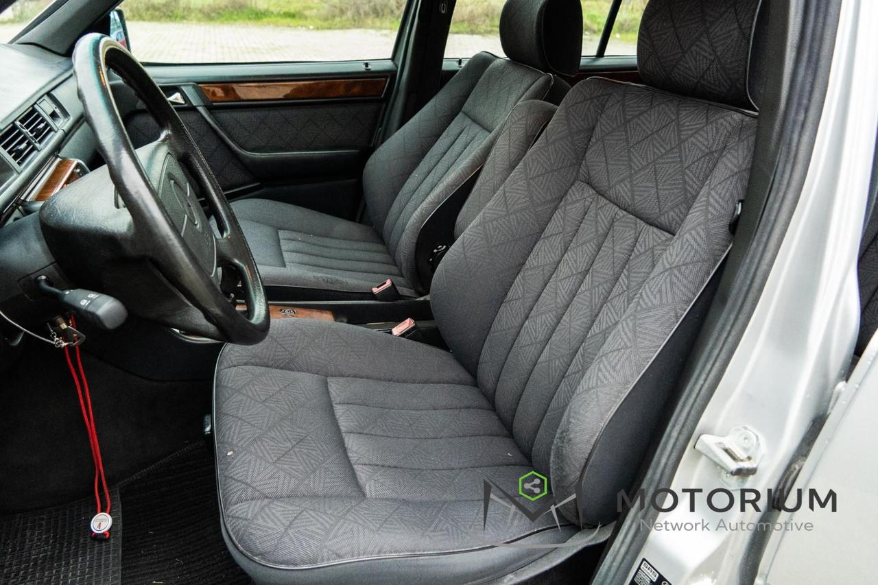 Mercedes E 200 W124 2.0 16v 136CV - ISCRITTA ASI