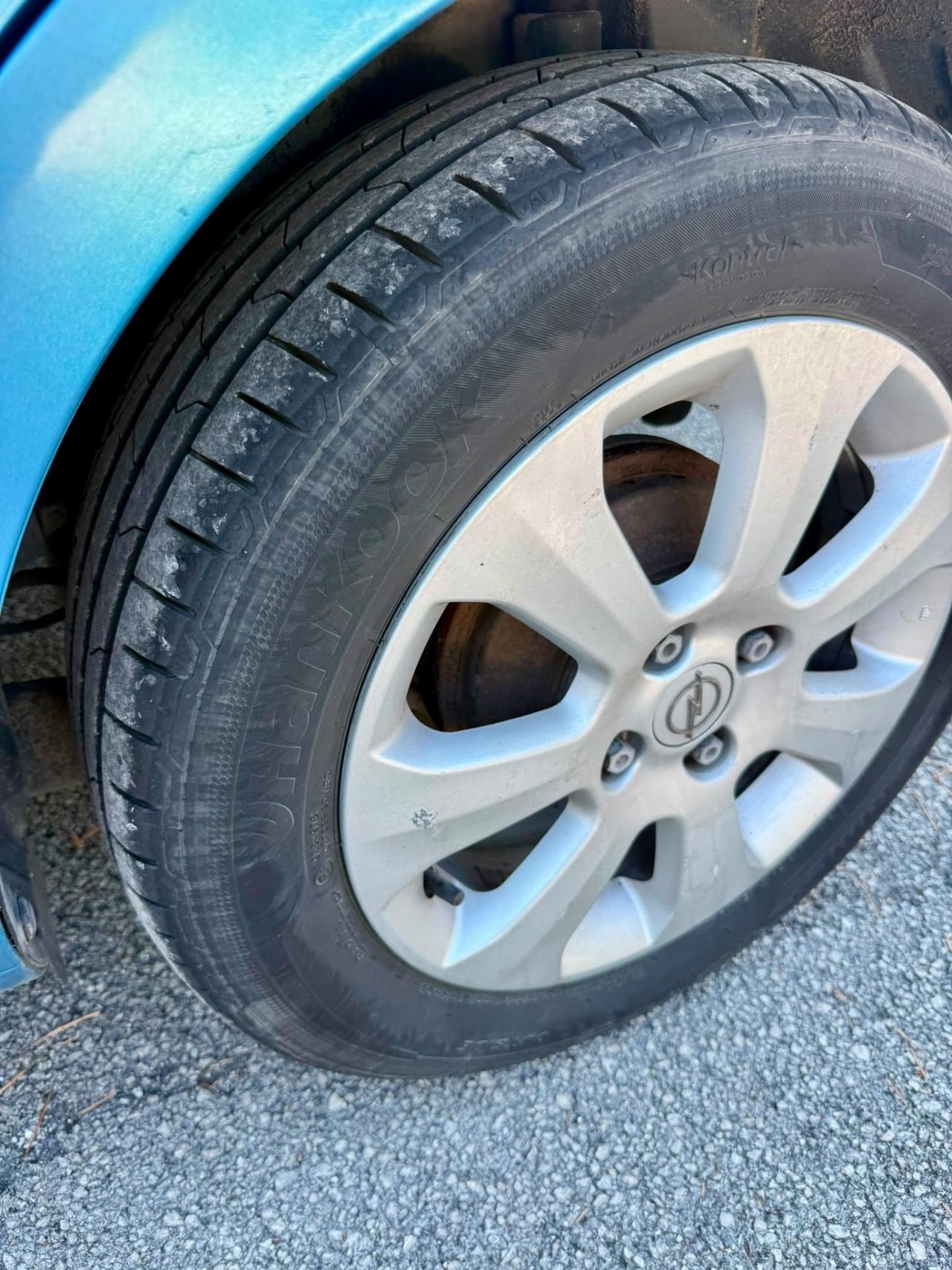 Opel Agila 1.0 Benzina Neopatentati Uniproprietà