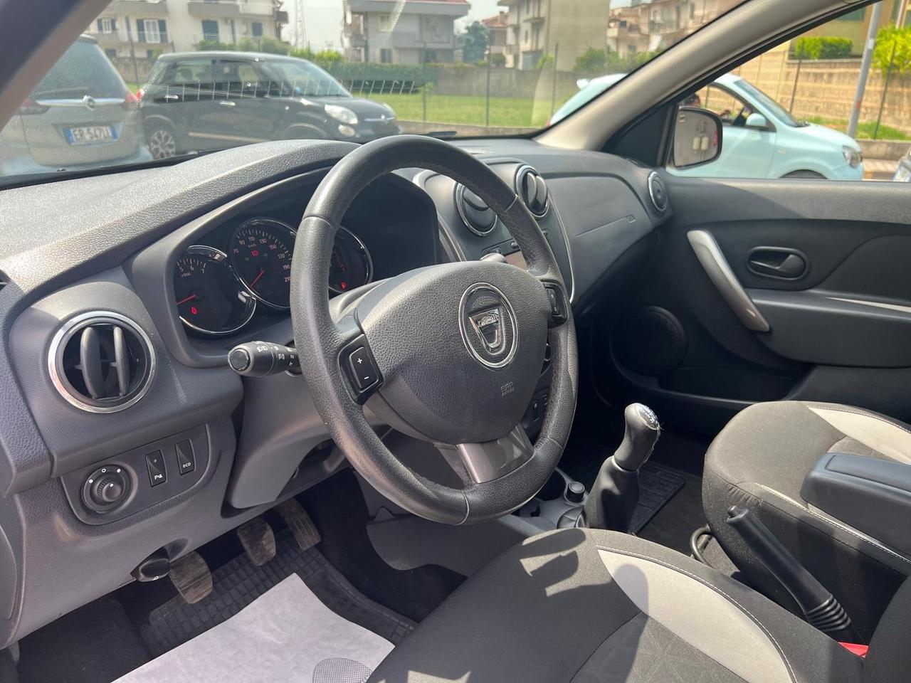 Dacia Sandero Stepway 0.9 tce (prestige) s Navi/Park/Bluetooth