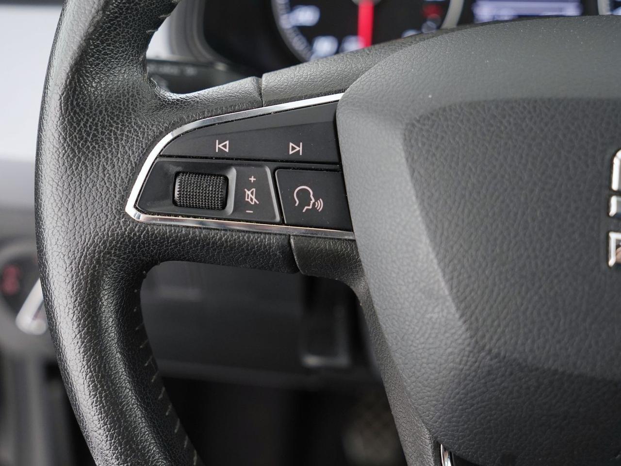 Seat Arona 1.0 ecotsi 95cv black edition