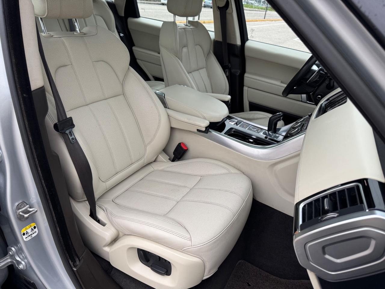 Land Rover Range Rover Sport 3.0 TDV6 HSE Dynamic