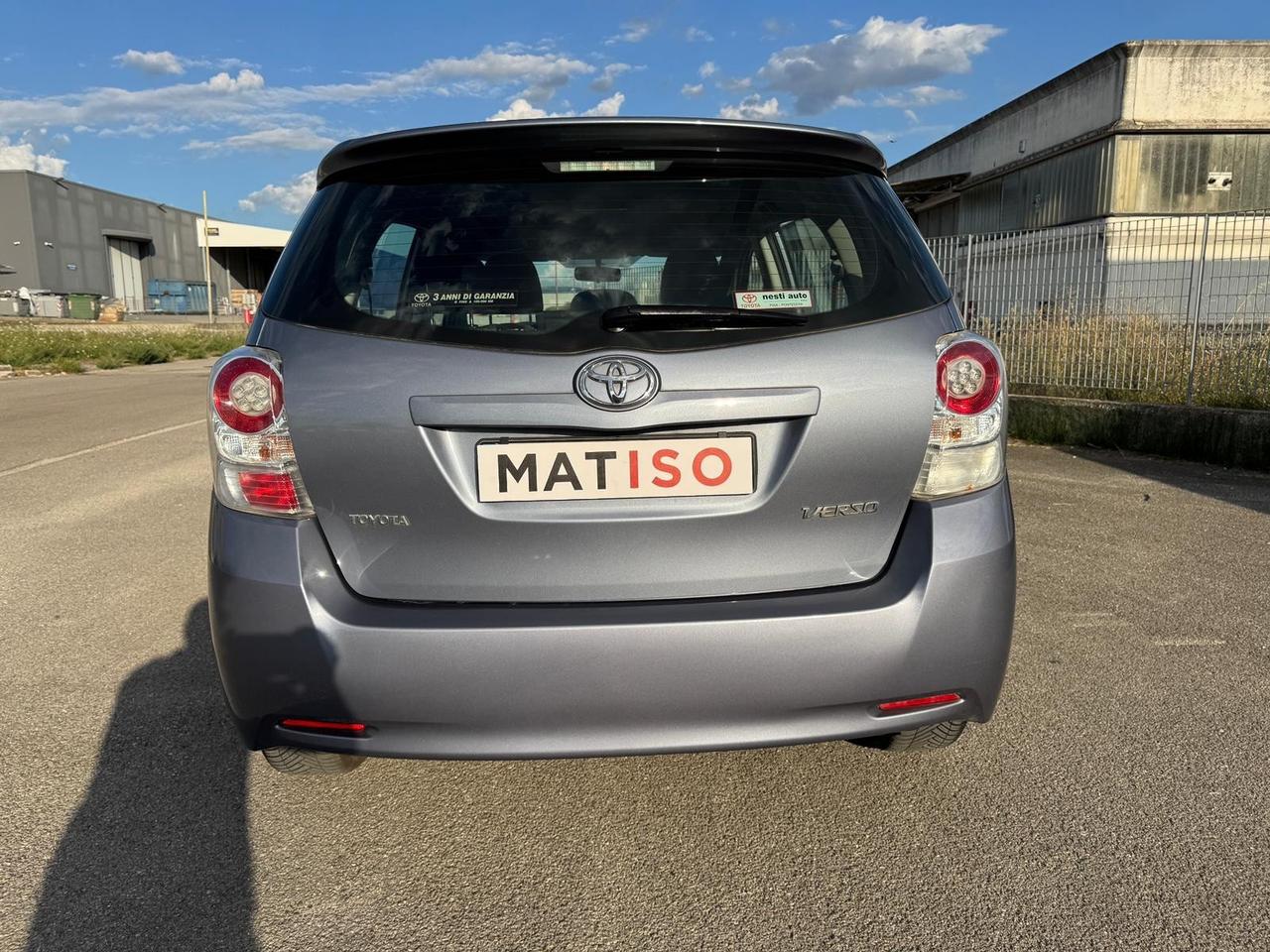 Toyota Verso 2.0 D Sol 146000 km GARANZIA 12 m