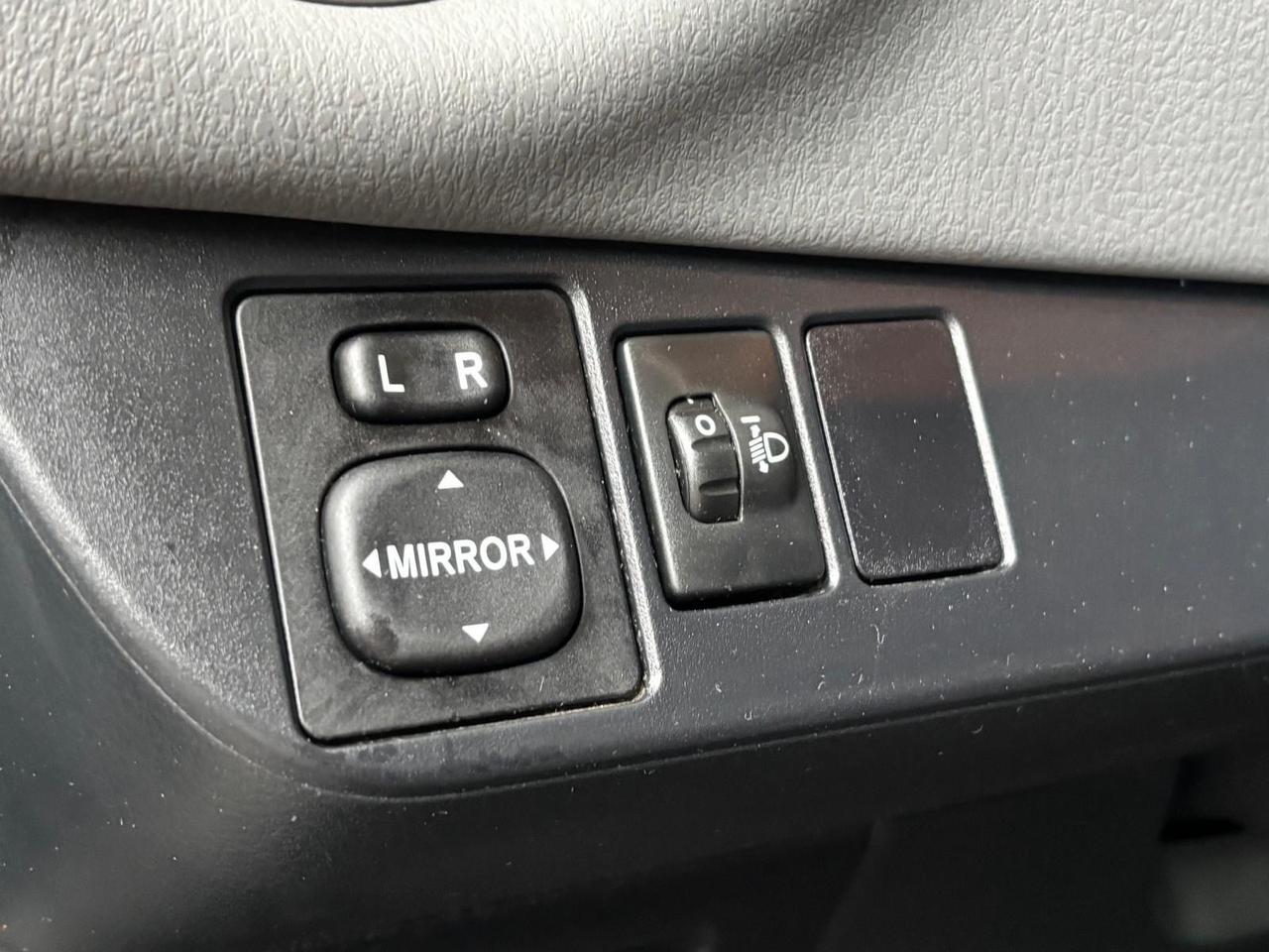 Toyota Yaris 1.3 5 porte Lounge