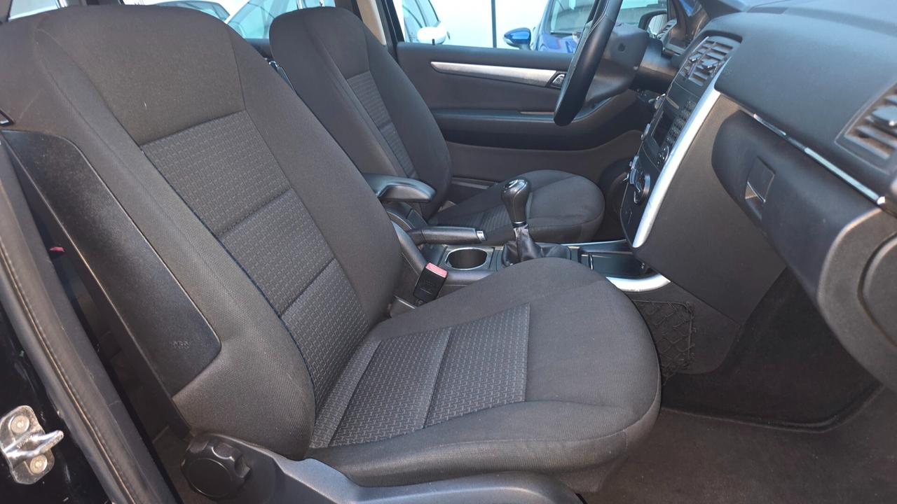 Mercedes-benz A 180 160 BlueEFFICIENCY