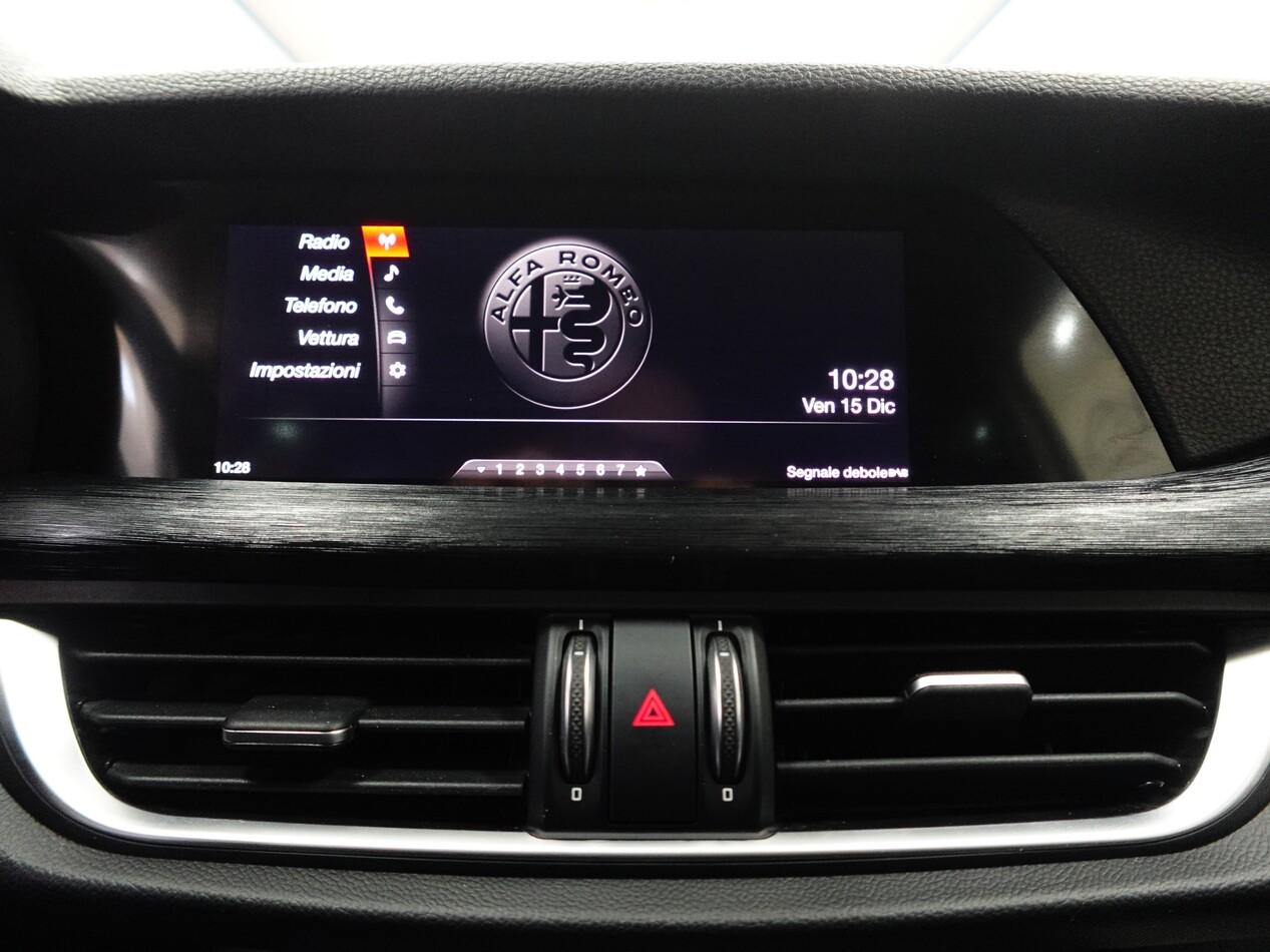 Alfa Romeo Stelvio 2.2 MJT 160 CV AT8 RW SPORT TECH
