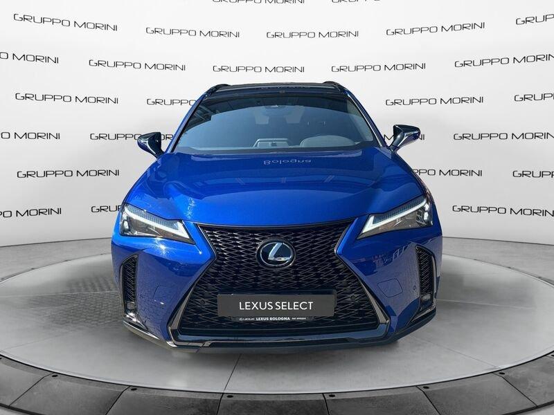 Lexus UX Hybrid Design