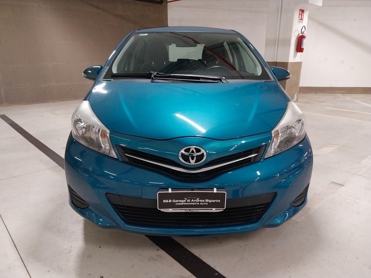 Toyota Yaris 1.3 Lounge - ok neopatentati
