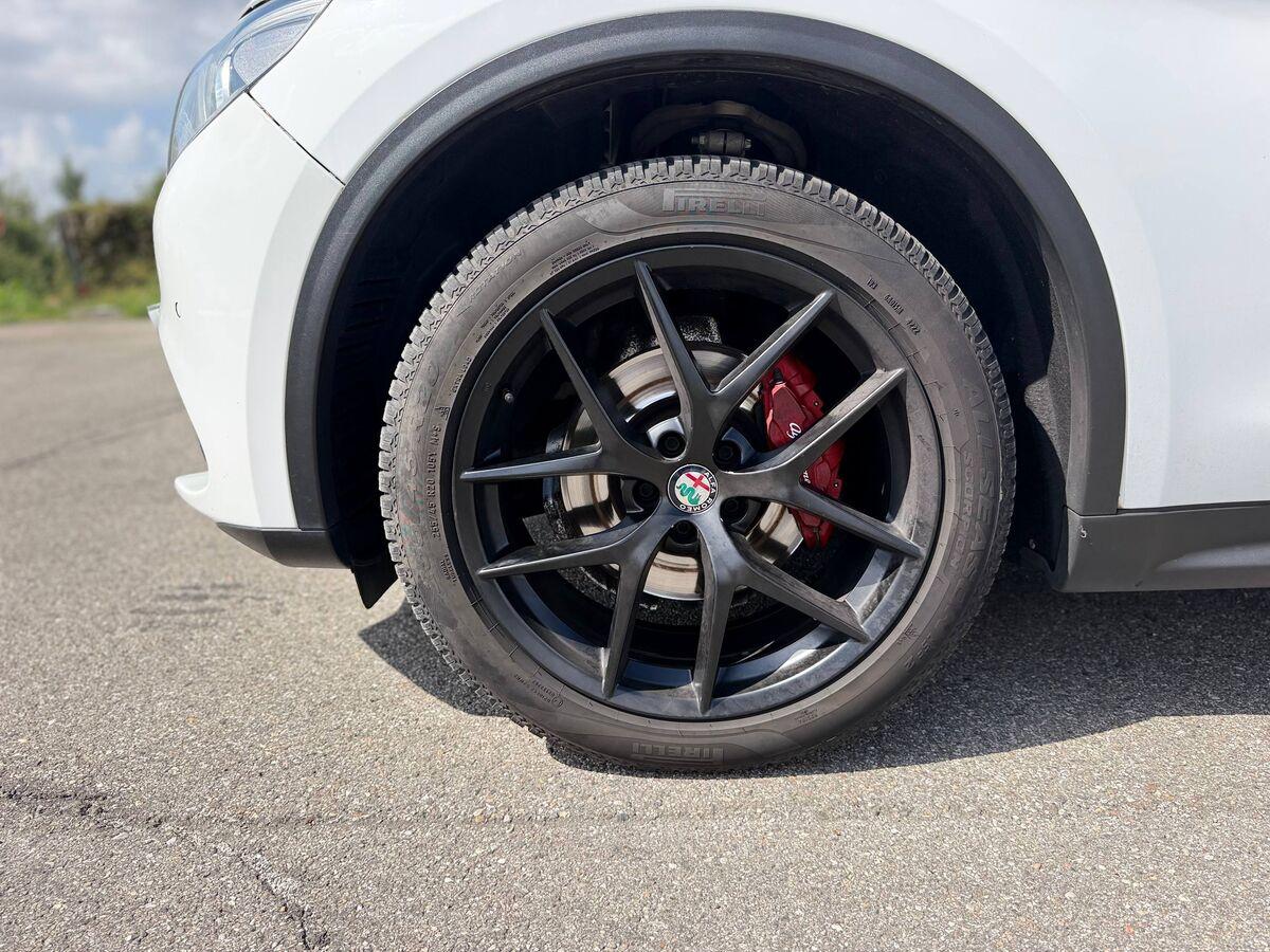 Alfa Romeo Stelvio Stelvio 2.0 t Super Q4 280cv auto