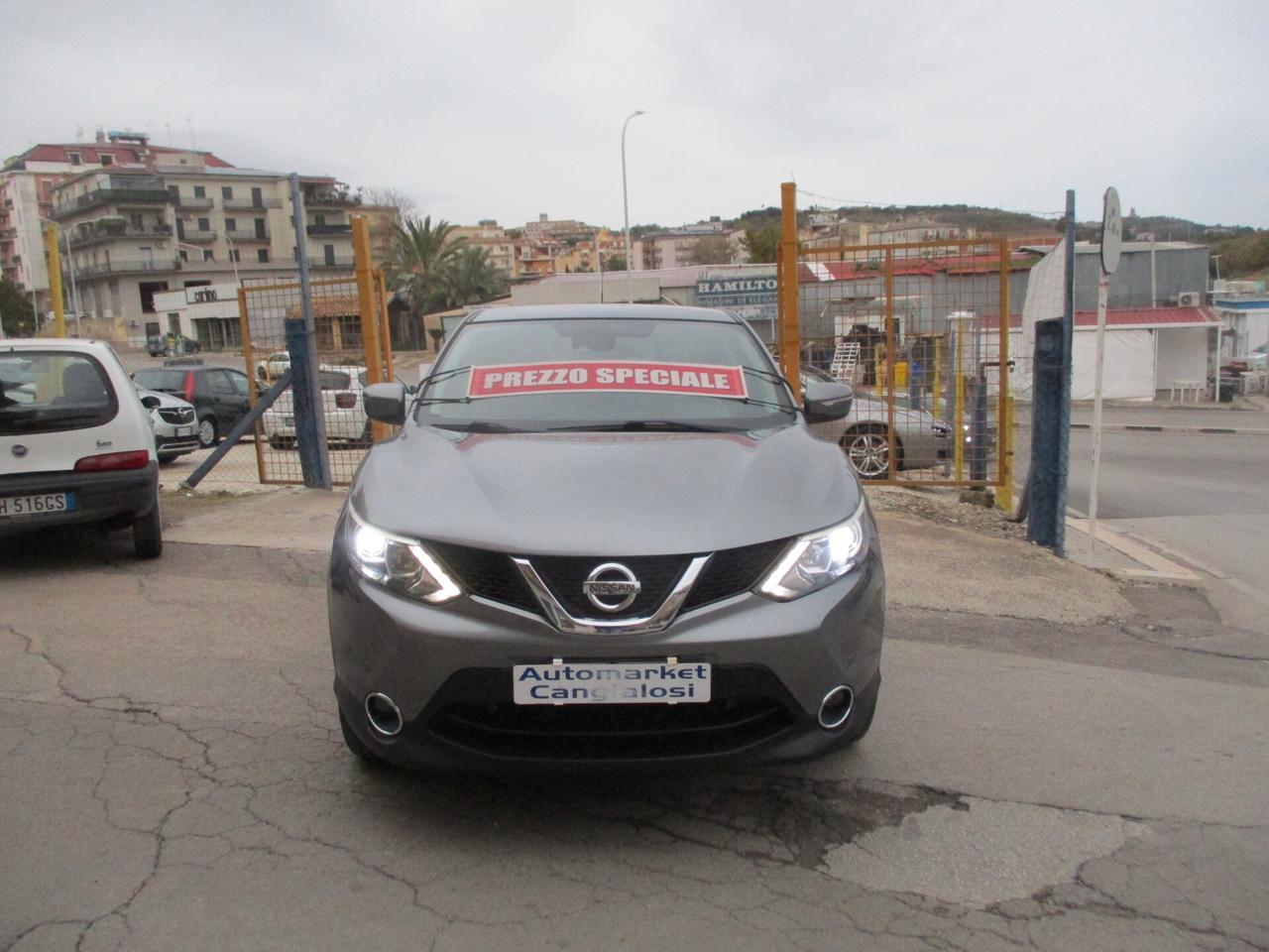 Nissan Qashqai 1.5 dCi MOLTO BELLA