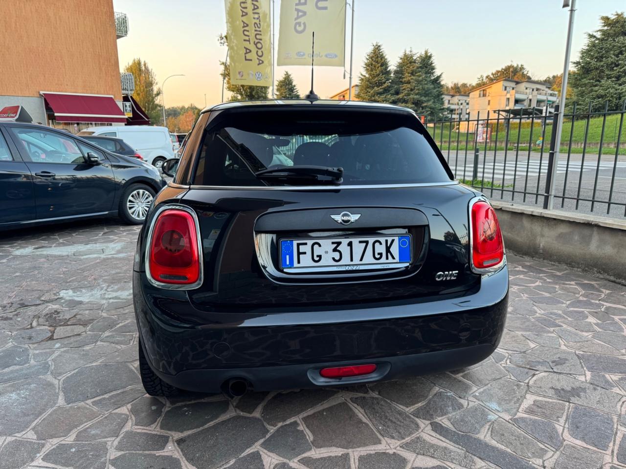 Mini 1.2 One 75 CV 5 porte neo patentati EURO6