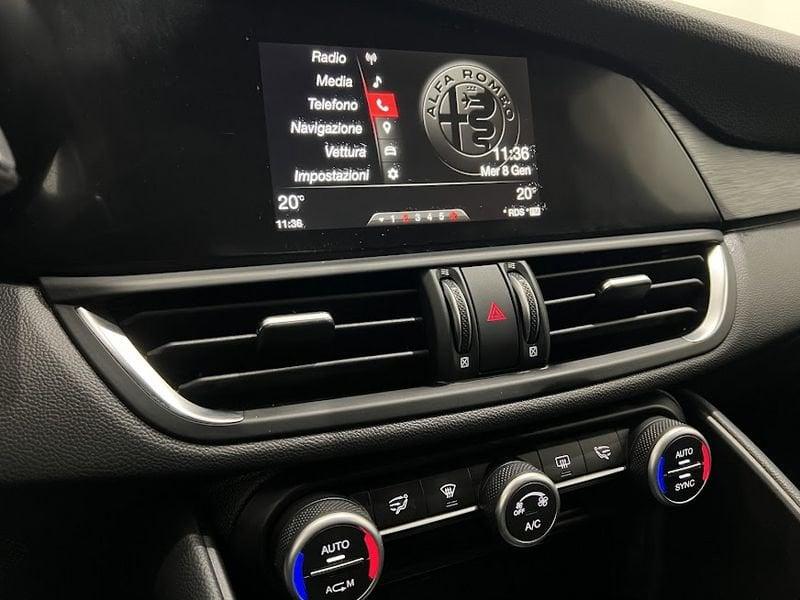 Alfa Romeo Giulia 2.2 Turbodiesel 150 CV AT8